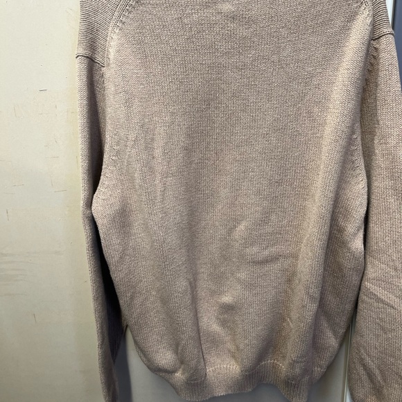 Eddie Bauer Men's Tan Crewneck Sweater - Picture 9 of 9